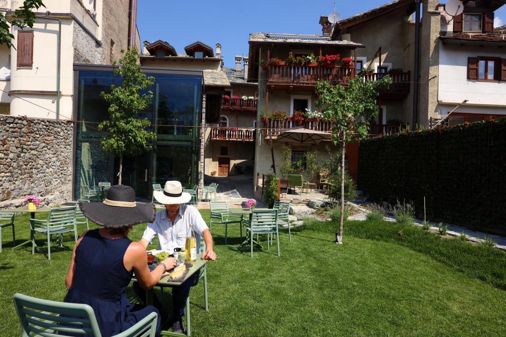 Relais Bondaz Hotel Aosta Eksteriør billede